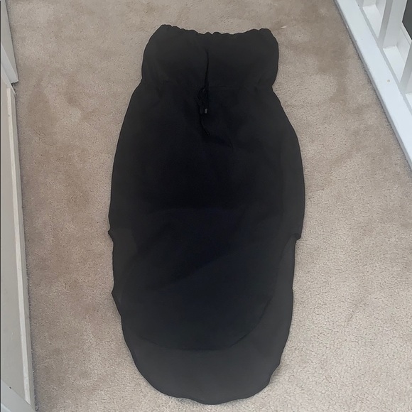 Beautiful strapless 👗 - Picture 6 of 8